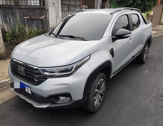 FIAT STRADA 1.3 FIREFLY FLEX VOLCANO CD CVT FIAT STRADA 1.3 FIREFLY FLEX VOLCANO CD CVT
